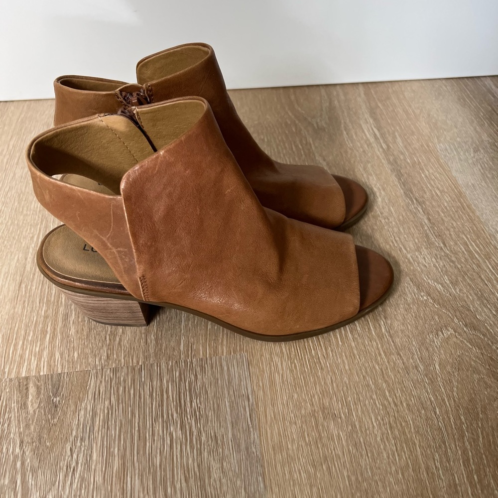 LUCKY BRAND booties